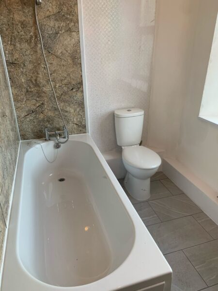 1 Bedroom Flat -Commercial Road,  Newport City