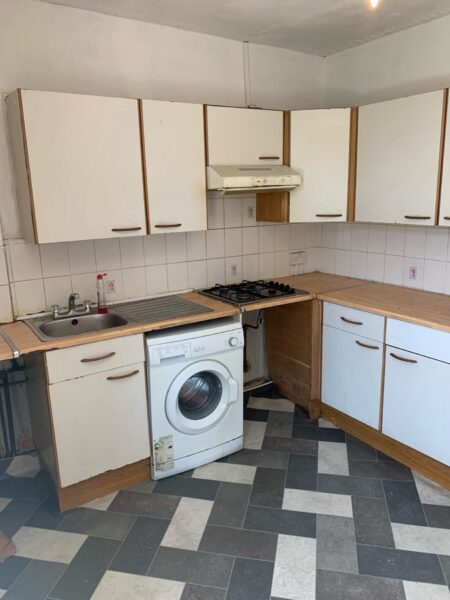 3 Bedroom Flat -Corporation Road, Newport City