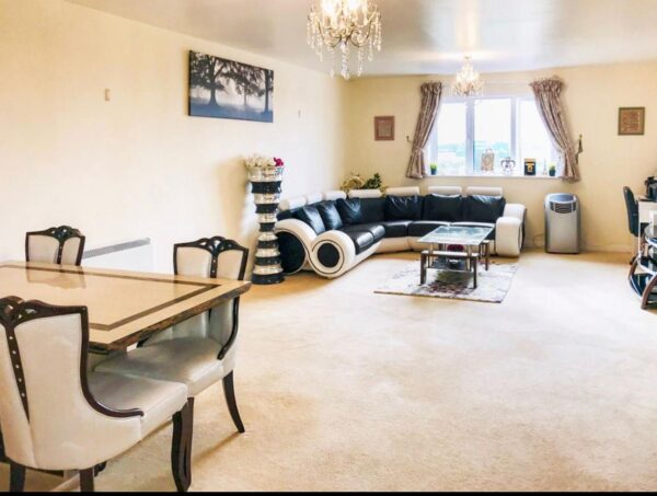 1 Bedroom Flat For Sales Adventurers Quay, Cardiff